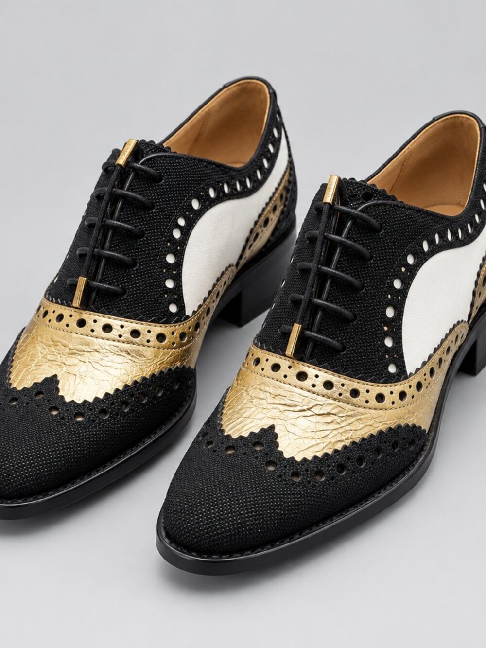The Office of Angela Scott Tricolor Wingtip Oxford Heels Size 7.5 - Picture 2 of 6